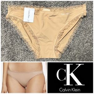 NWT - CALVIN KLEIN - Bikini Nude Underwear - XS